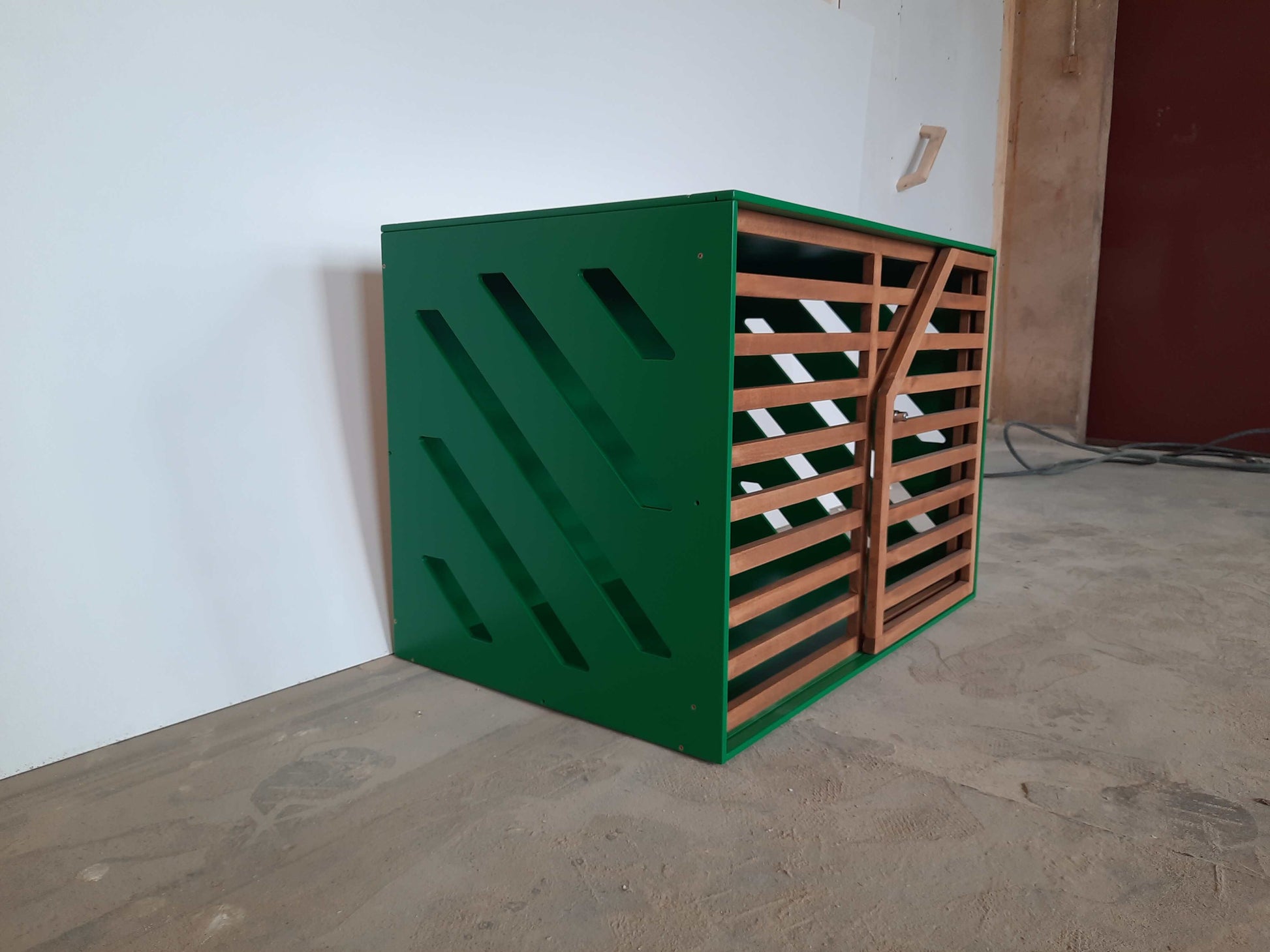 Sweet Dog House - Image 10