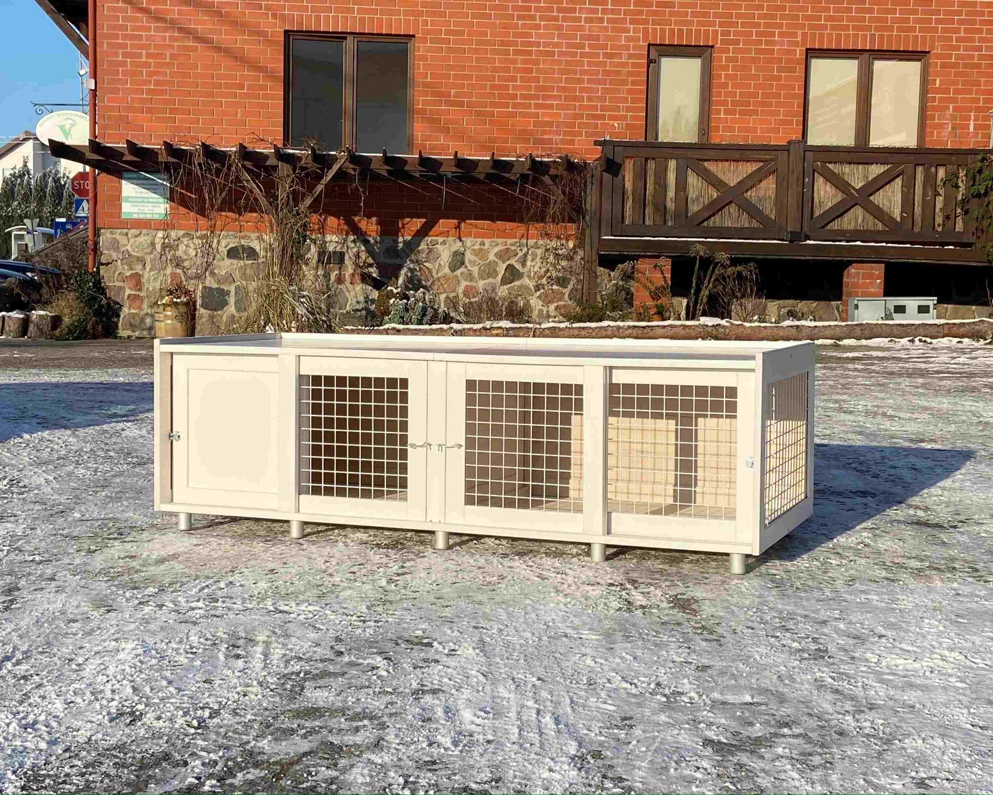 Outdoor Rabbit hutches, any color, made of the highest grade plywood - Image 4