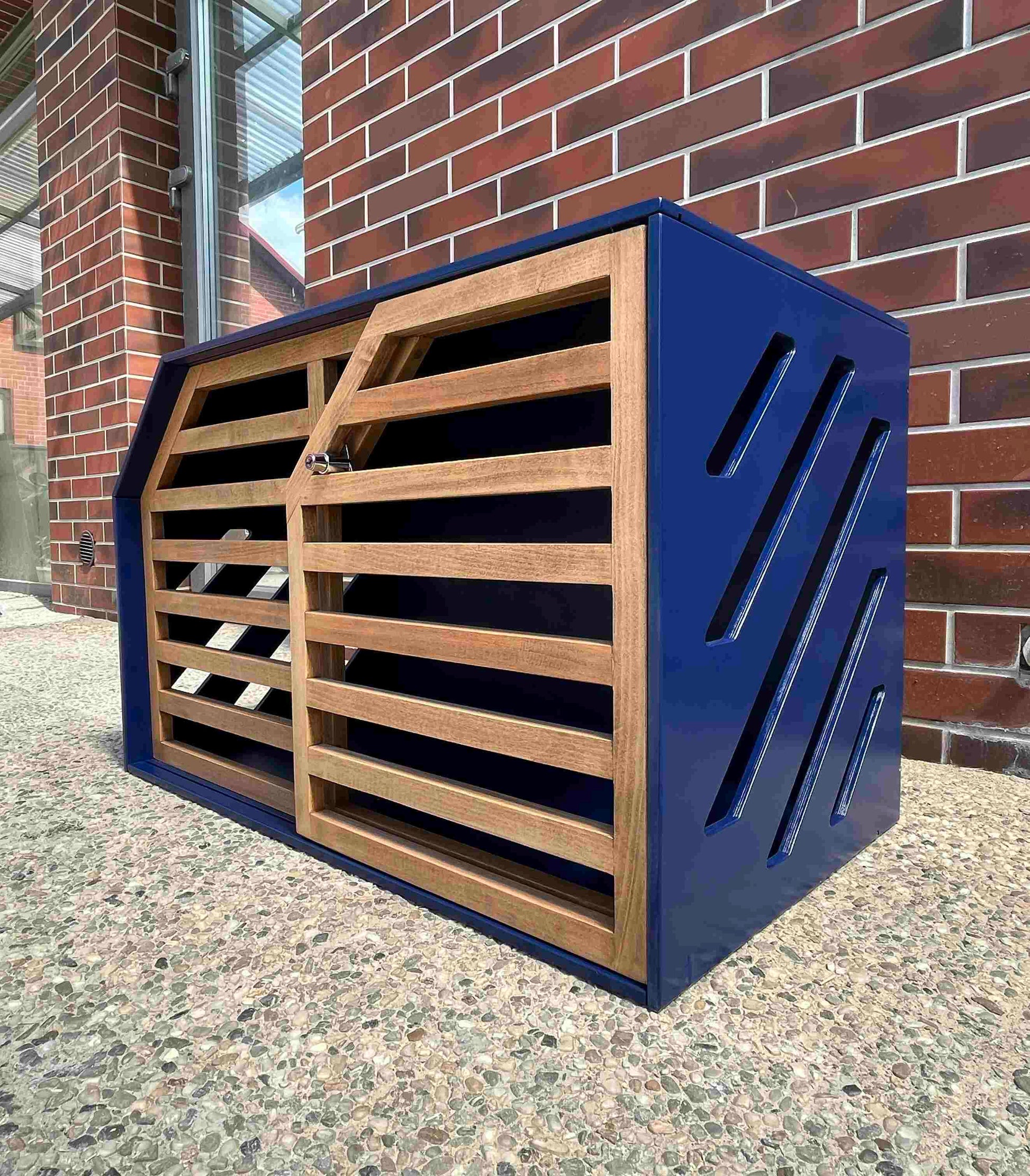 Luxurious Blue Dog House with Slide Door - Ultimate Comfort for Your Pet - Image 6