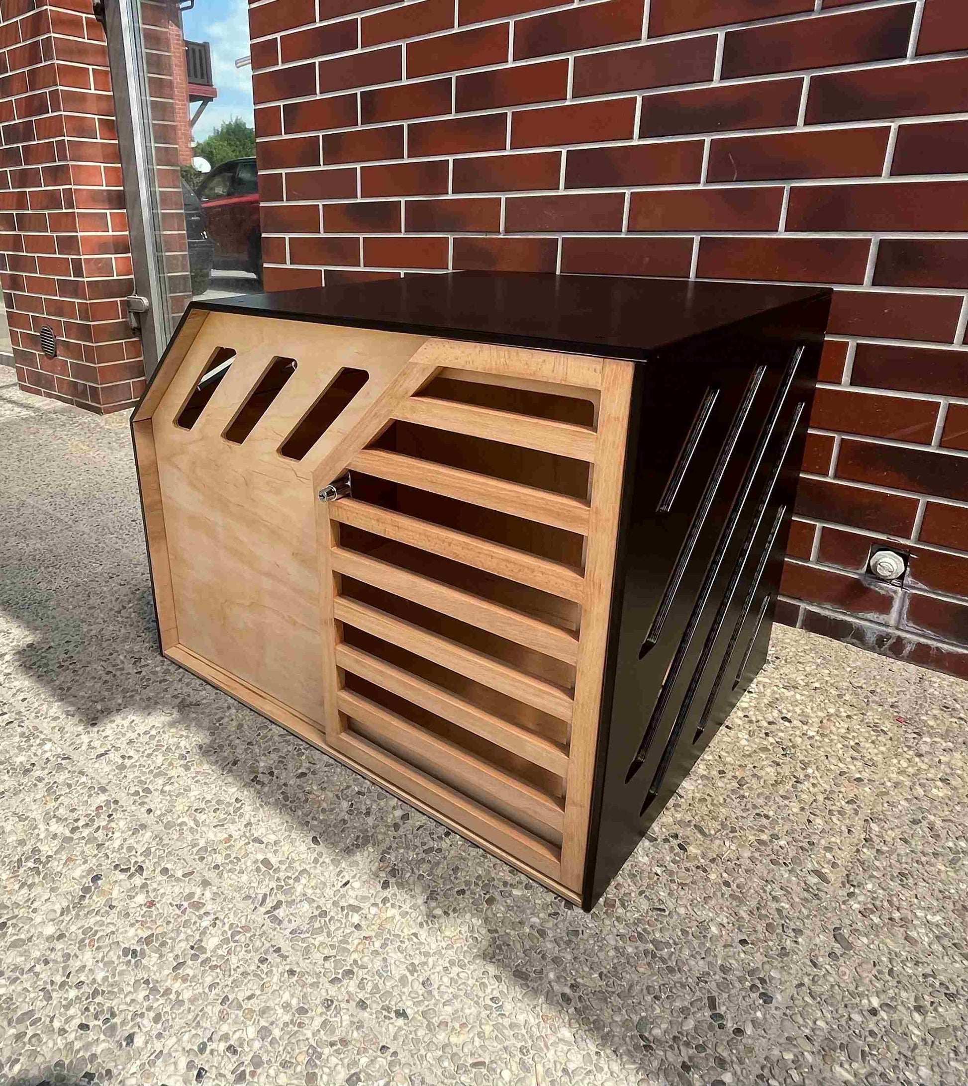 Custom Designed Indoor Outdoor Dog Crate natural+black - Image 7