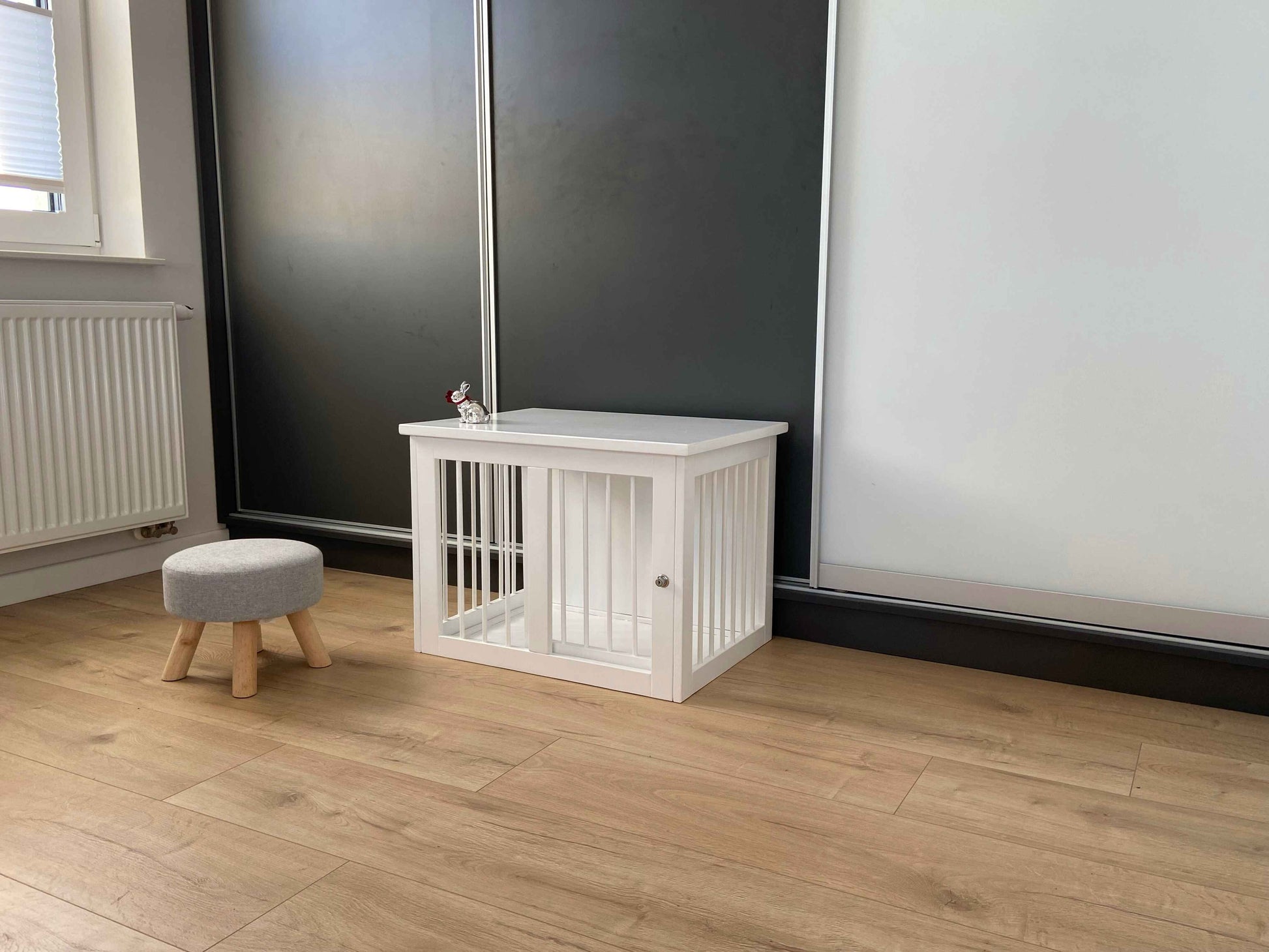 Elegant White Dog Crate Furniture: Comfortable, Durable, Beautiful Design - Image 13