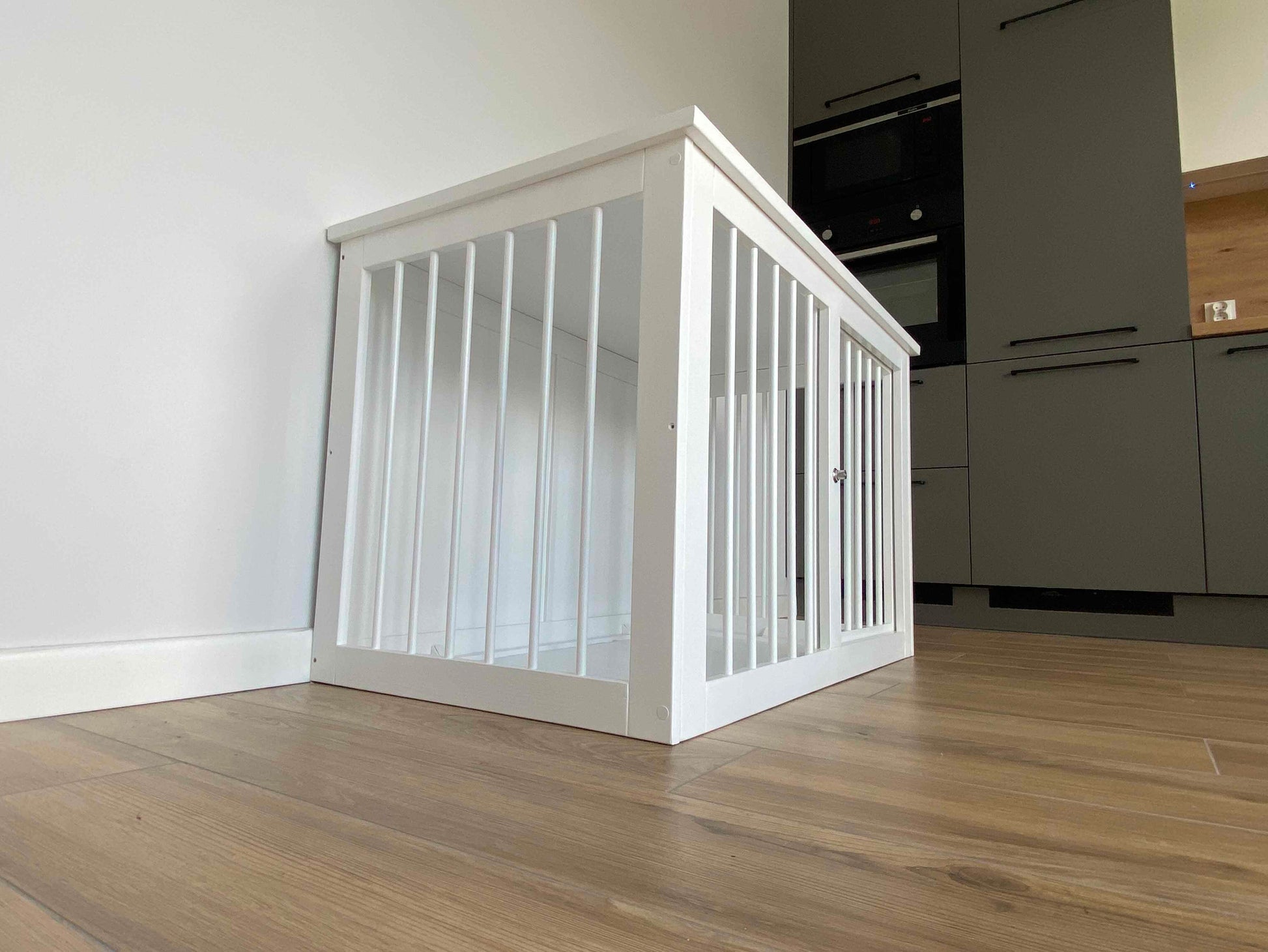 Elegant White Dog Crate Furniture: Comfortable, Durable, Beautiful Design - Image 10