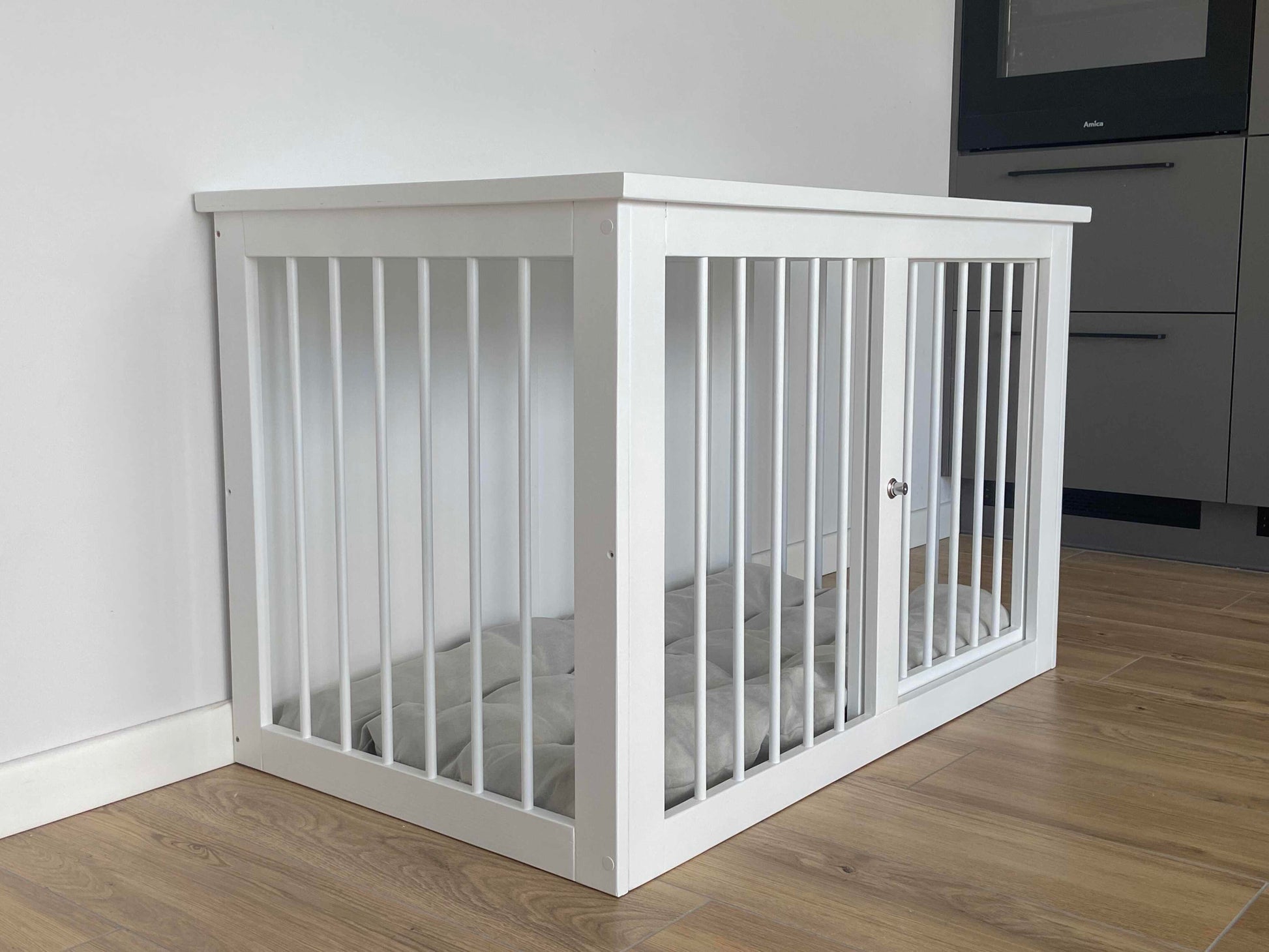 Elegant White Dog Crate Furniture: Comfortable, Durable, Beautiful Design - Image 5