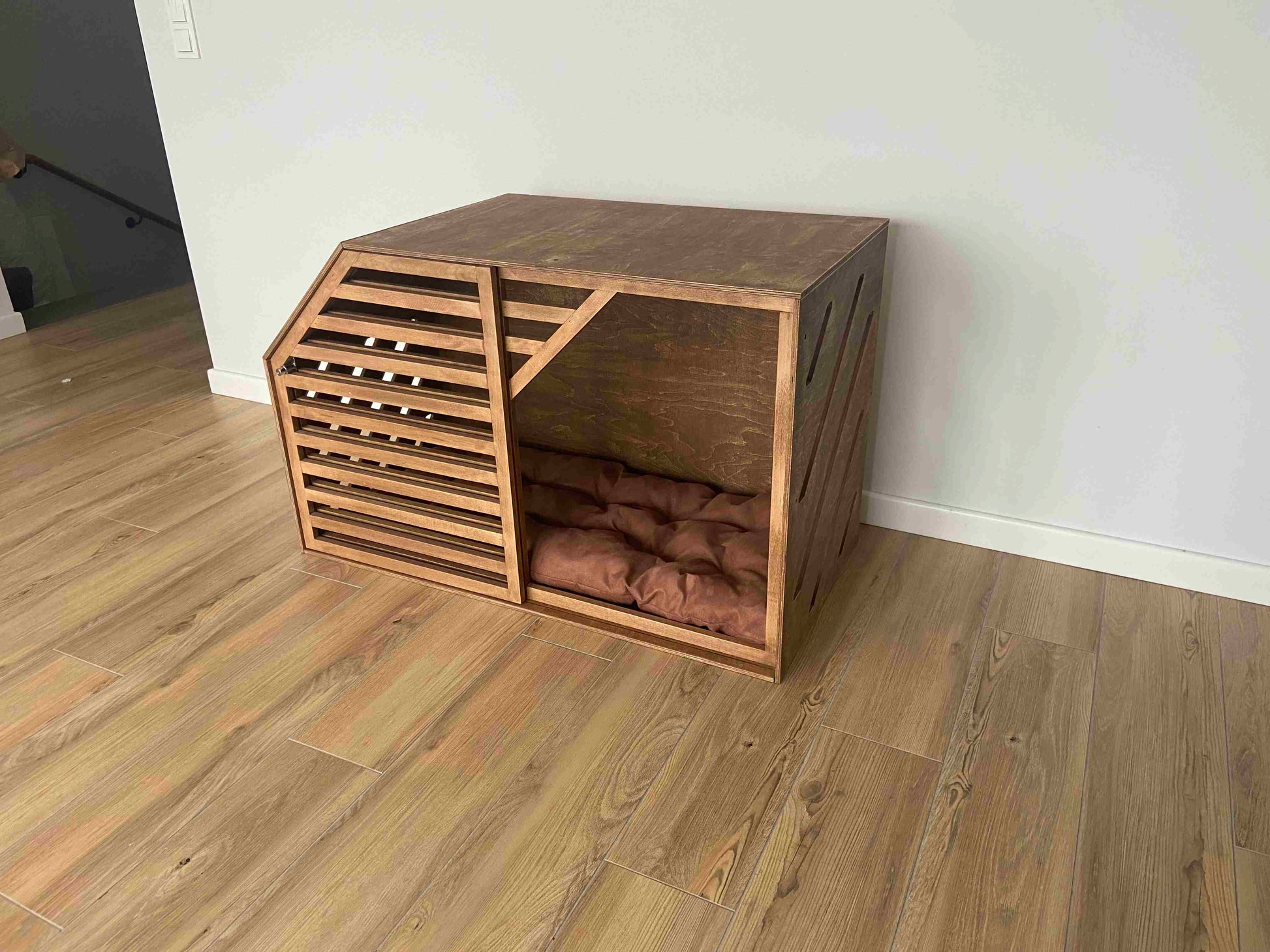 Sweet Home for your Furry Friend - Stylish and Comfortable Dog House - Image 4