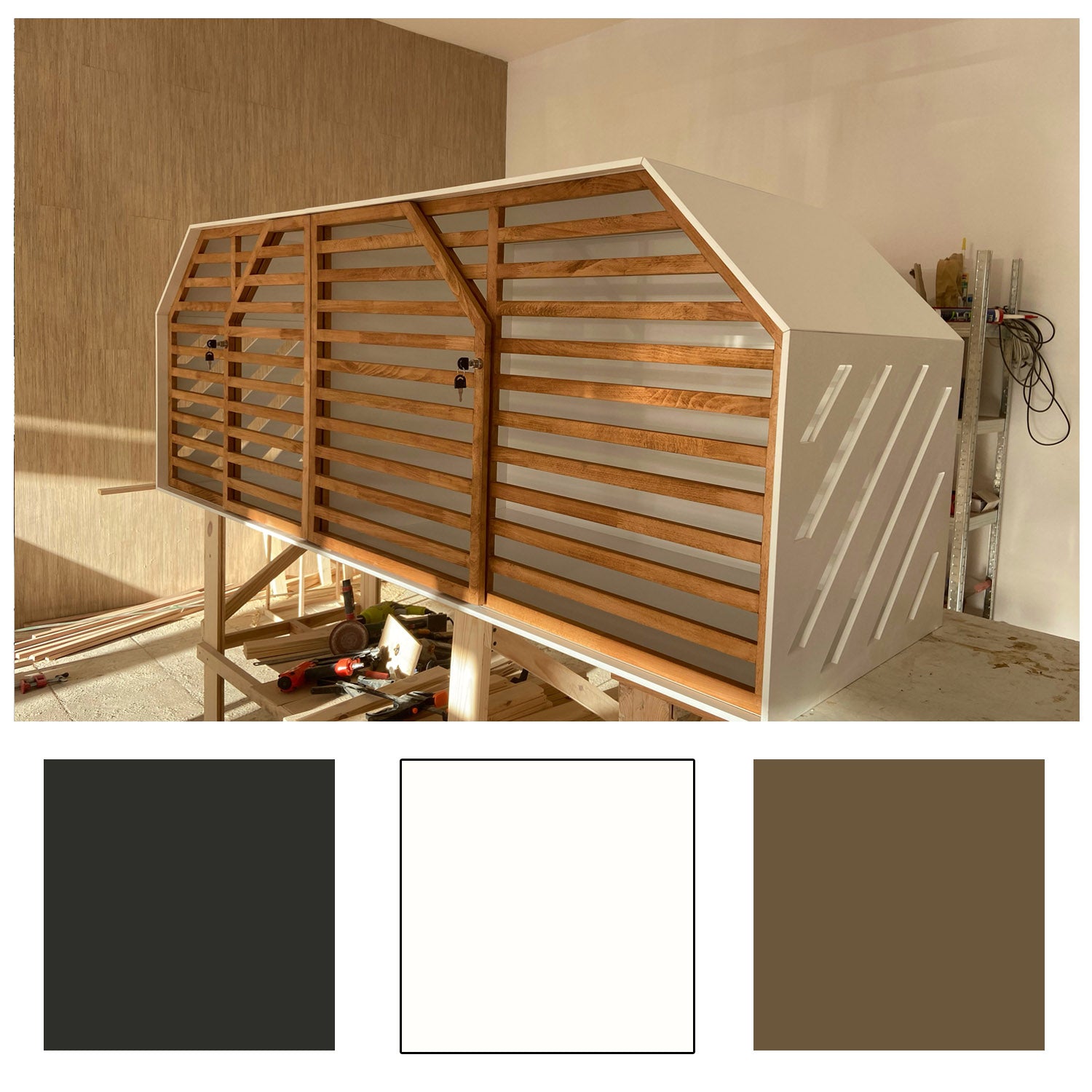 Comfortable and Durable Double Dog House in Elegant White Design - Image 7